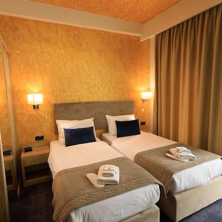 נובי פאזאר Hotel Elements מראה חיצוני תמונה
