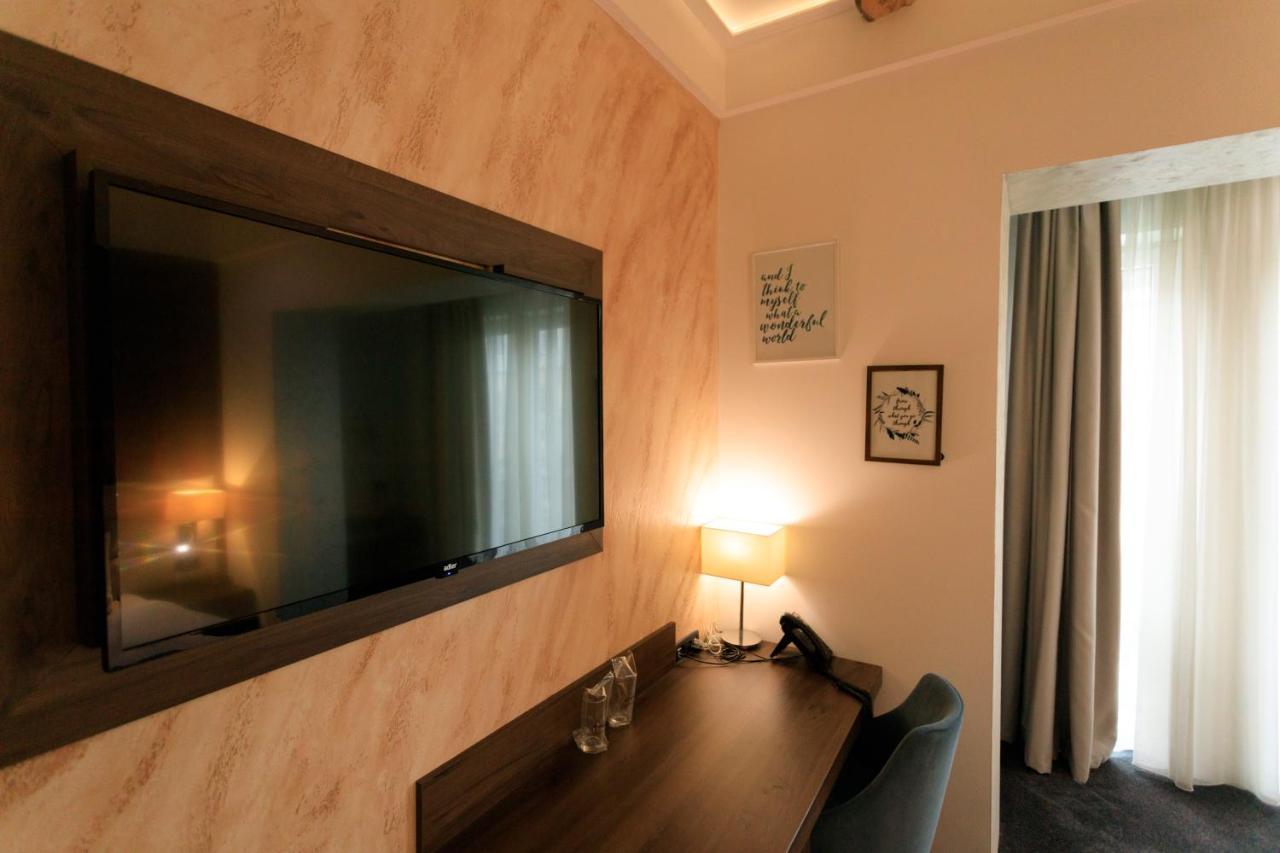 נובי פאזאר Hotel Elements מראה חיצוני תמונה