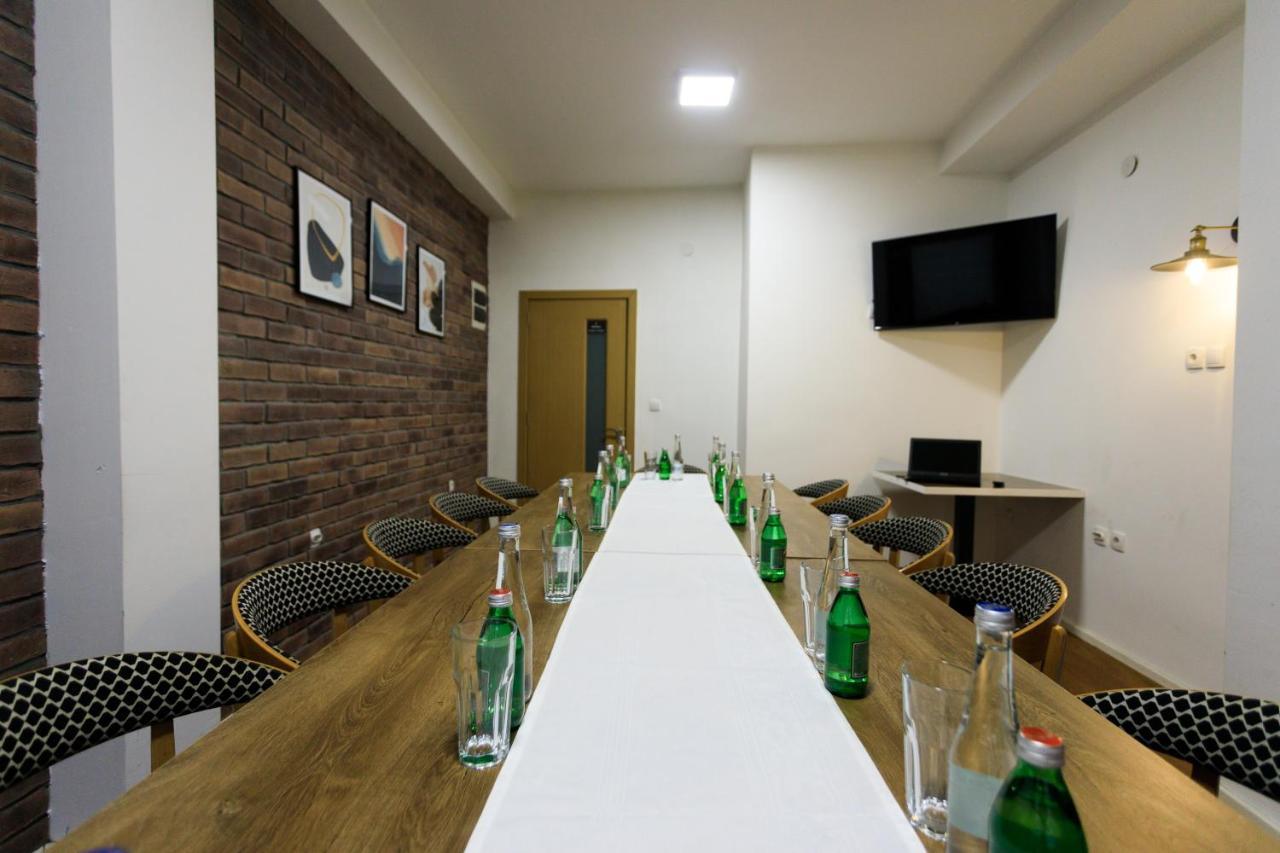 נובי פאזאר Hotel Elements מראה חיצוני תמונה