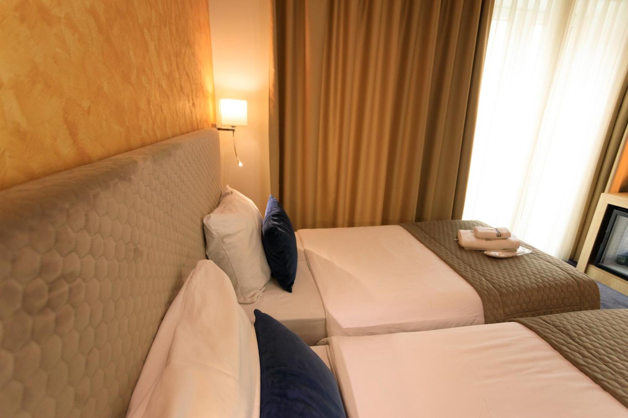נובי פאזאר Hotel Elements מראה חיצוני תמונה