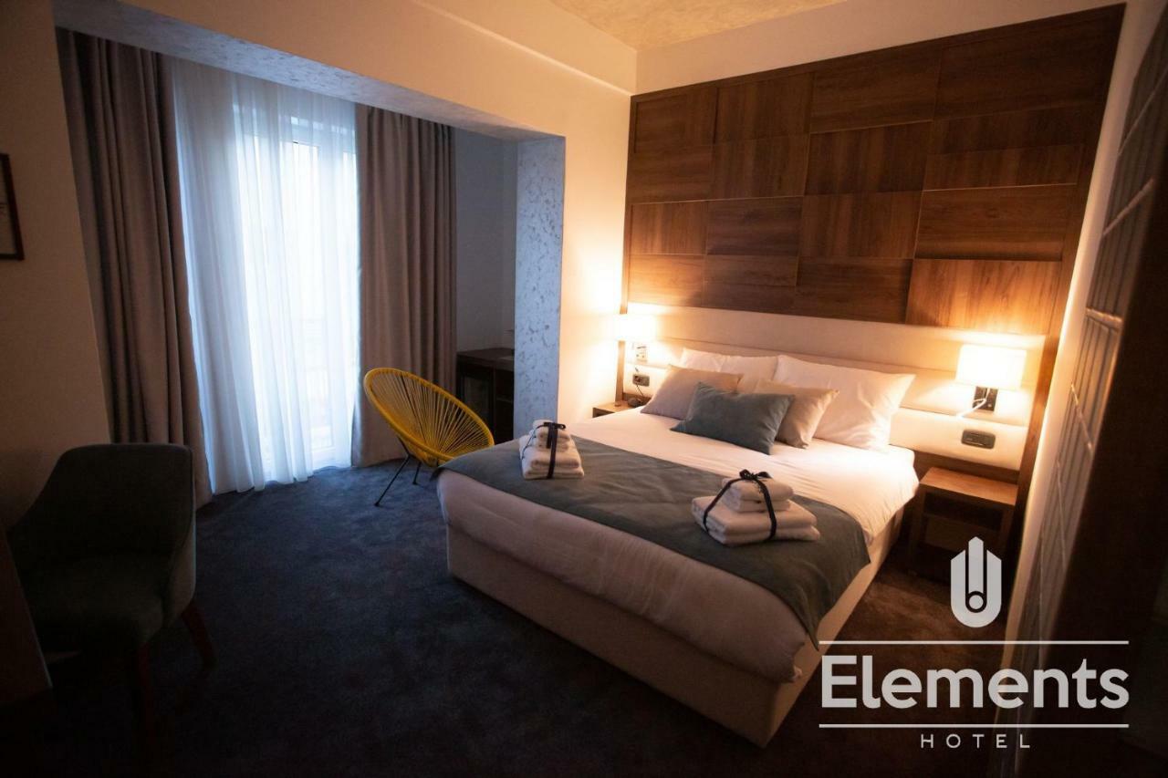 נובי פאזאר Hotel Elements מראה חיצוני תמונה