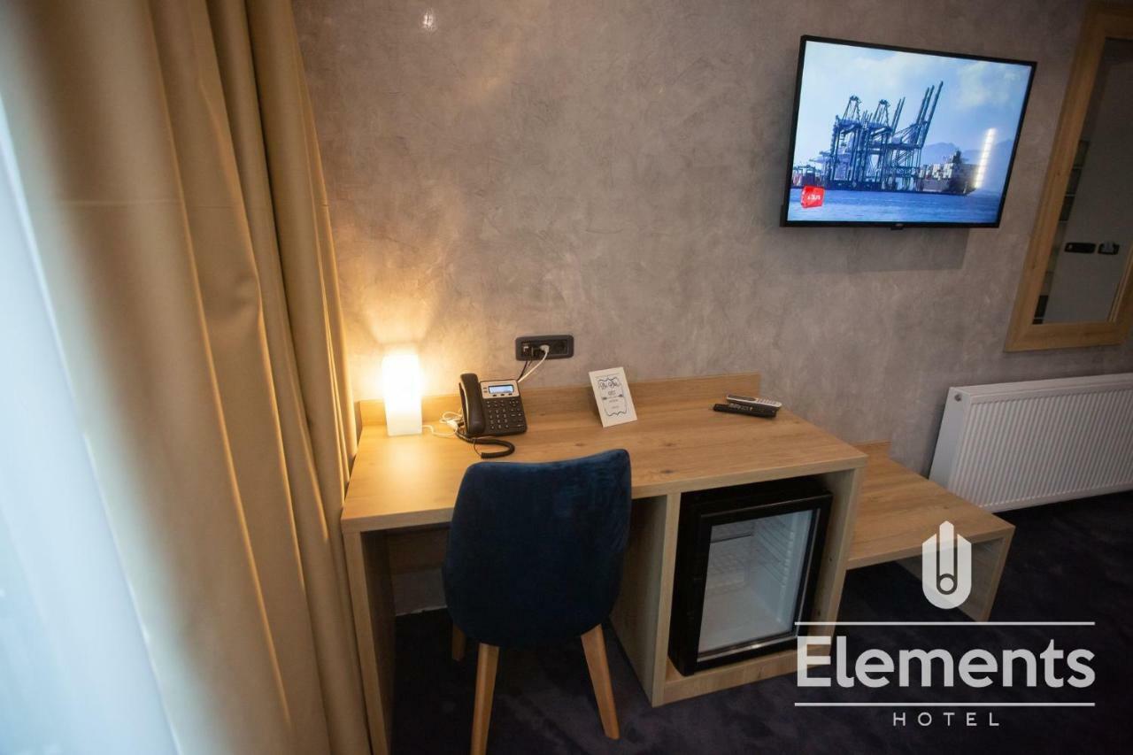 נובי פאזאר Hotel Elements מראה חיצוני תמונה
